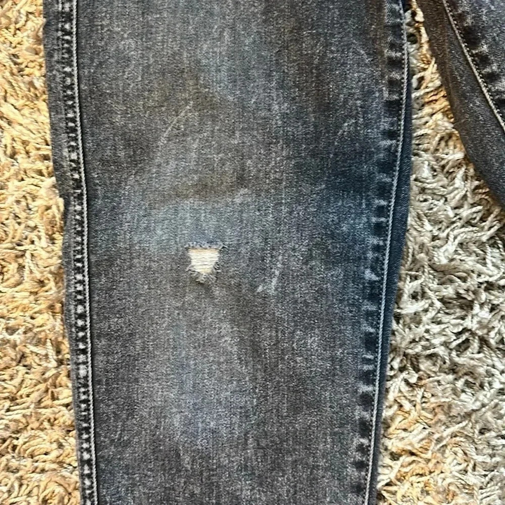 90s Grunge Rocker Feminine Boho 7 For All Mankind Gray Distressed Jean-Sz27 - Picture 4 of 8